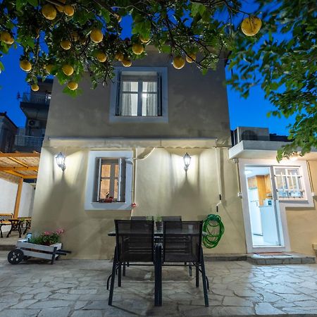 Spacious Home With Yard, Mytilene Lesvos Eksteriør bilde
